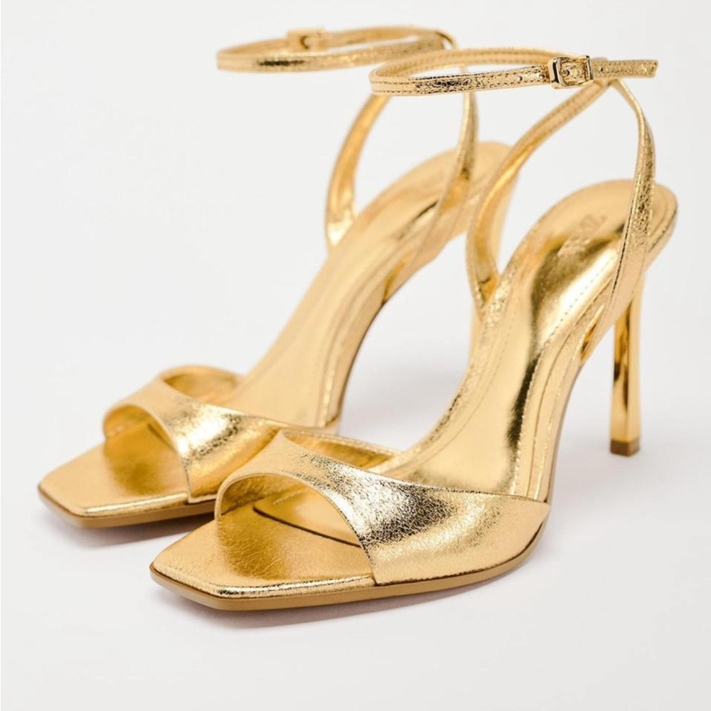 Elegant Gold Women's Heels
